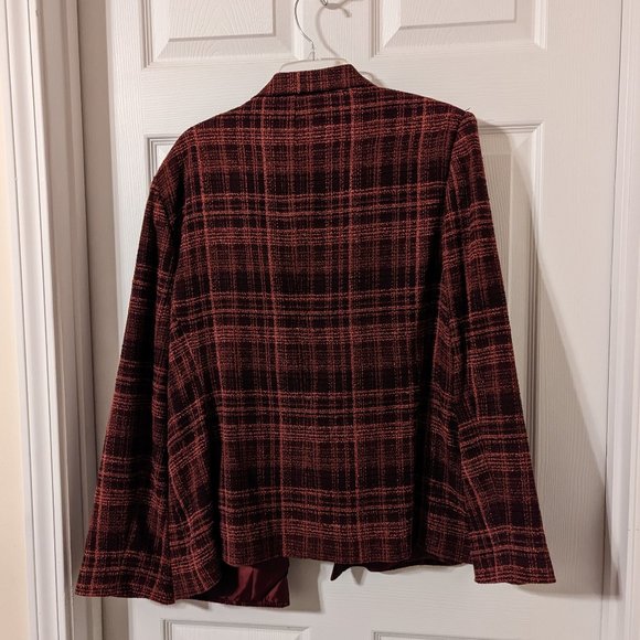 Women's jacket by Sag Harbor, size 18 - Picture 2 of 3